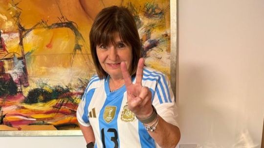 Imagen para el artículo: Bullrich mundialista: sigue con la cábala de contabilizar los goles de la Selección