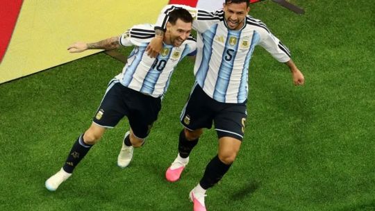 Imagen para el artículo: Con el Mundial ya empezado, cuánto cuesta acompañar a la Selección Argentina en su camino a 16avos de final