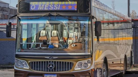 Imagen para el artículo: La ocurrencia de la línea de colectivos 39 para festejar el cumpleaños de Messi