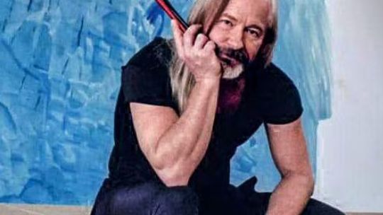 Imagen para el artículo: El artista Helmut Ditsch sigue peleando para que Karina Milei le devuelva su obra