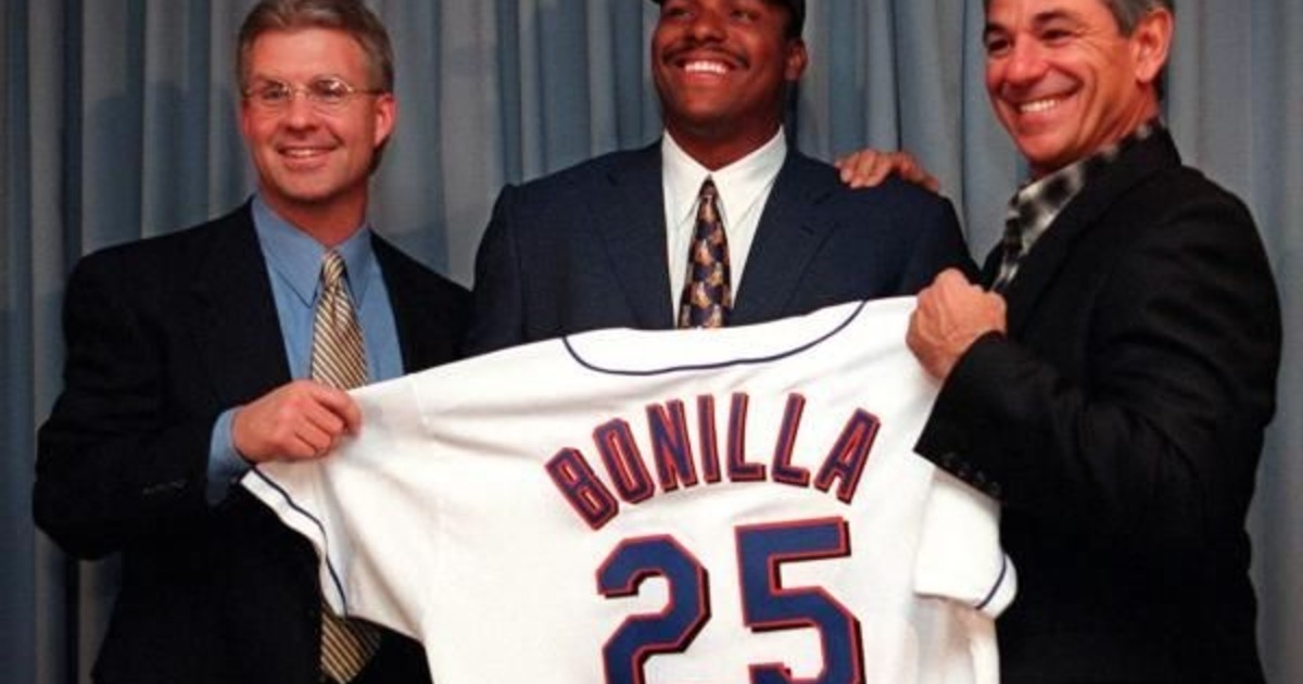 Imagen para el artículo: Hace 24 años jugó su último partido en la MLB y sigue recibiendo 1.19 millones de dólares cada 1 de julio: el extraordinario caso de Bobby Bonilla y por qué los New York Mets deben pagarle hasta el 2035