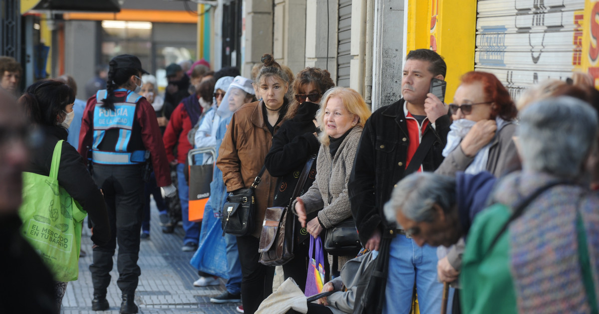 Imagen para el artículo: Jubilaciones, tarifas de colectivos y dólar: cómo cambian tras el dato de inflación de mayo