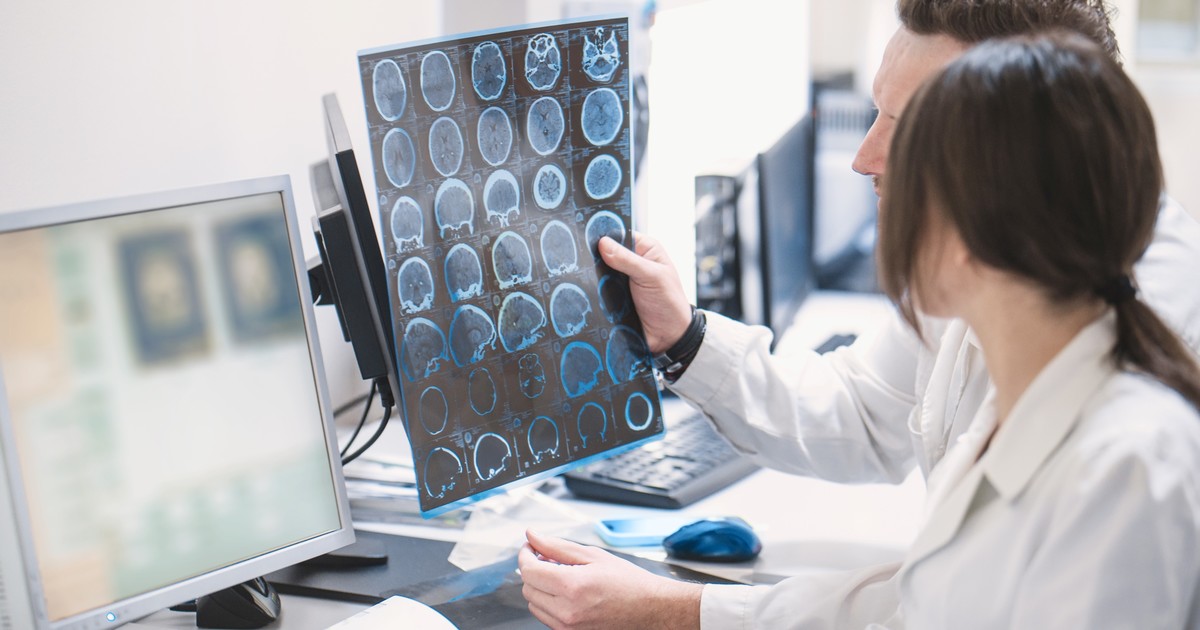 Imagen para el artículo: Inteligencia artificial vs. radiólogos: un ensayo clínico busca saber si la IA puede diagnosticar cáncer de próstata