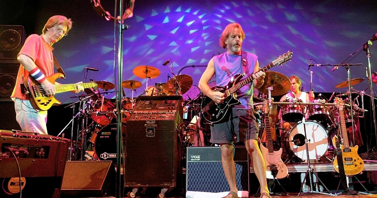 Imagen para el artículo: La canción de rock de 1977 de casi 17 minutos compuesta en medio de una tormenta que los productores coinciden en que sigue siendo un clásico 49 años después