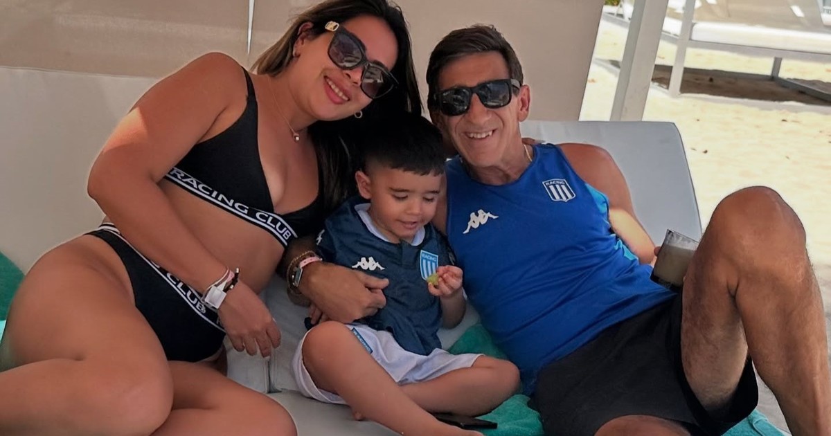 Imagen para el artículo: Gustavo Costas, de vacaciones en familia pero a full con Racing: el fuerte mensaje a los jugadores para ir por la Libertadores y su preocupación por Salas