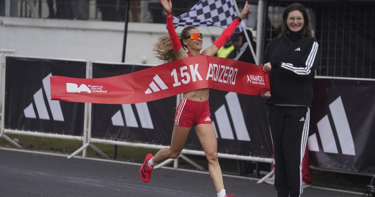 Imagen para el artículo: Los 15K Adizero: una distancia muy particular y con el desafío de la competencia en equipos