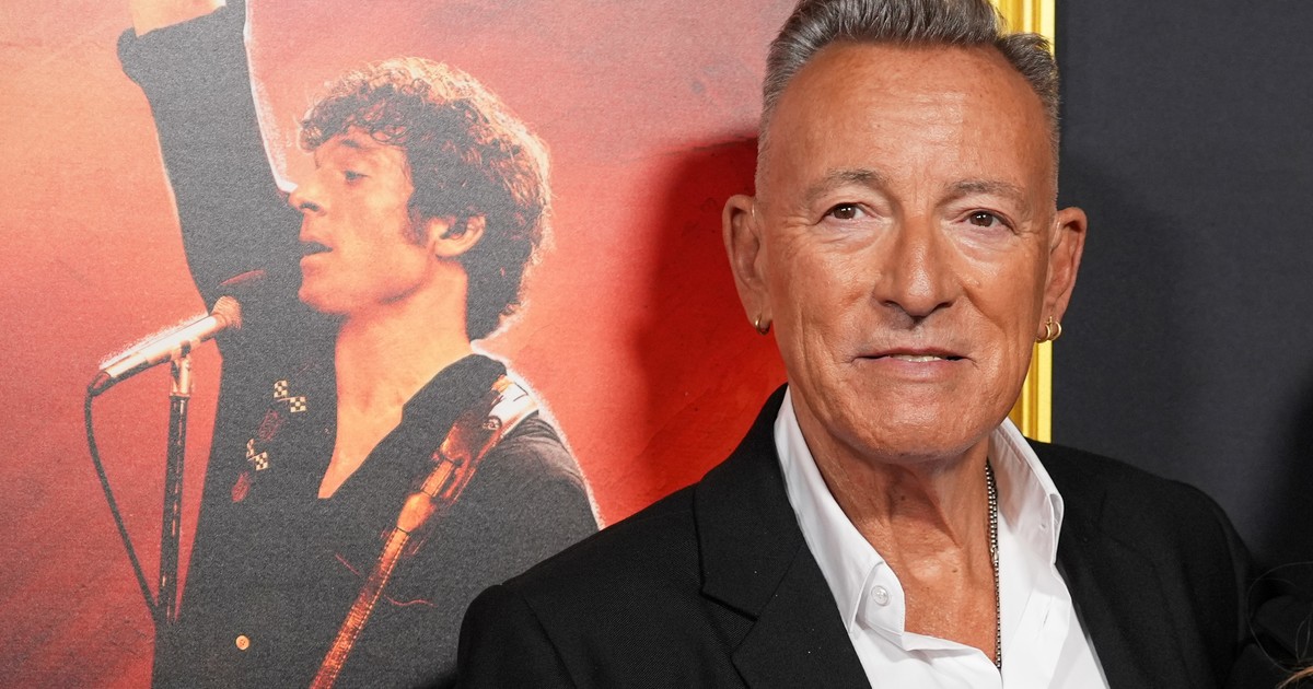 Imagen para el artículo: Bruce Springsteen, músico de rock de 76 años, sobre la arquitectura española: "Al ver la Sagrada Familia sentí lo mismo que al ver a Elvis Presley"