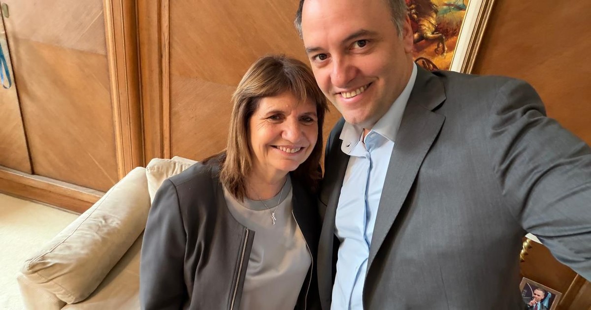 Imagen para el artículo: Bullrich volverá a cargar contra Adorni si sigue sin presentar su declaración jurada