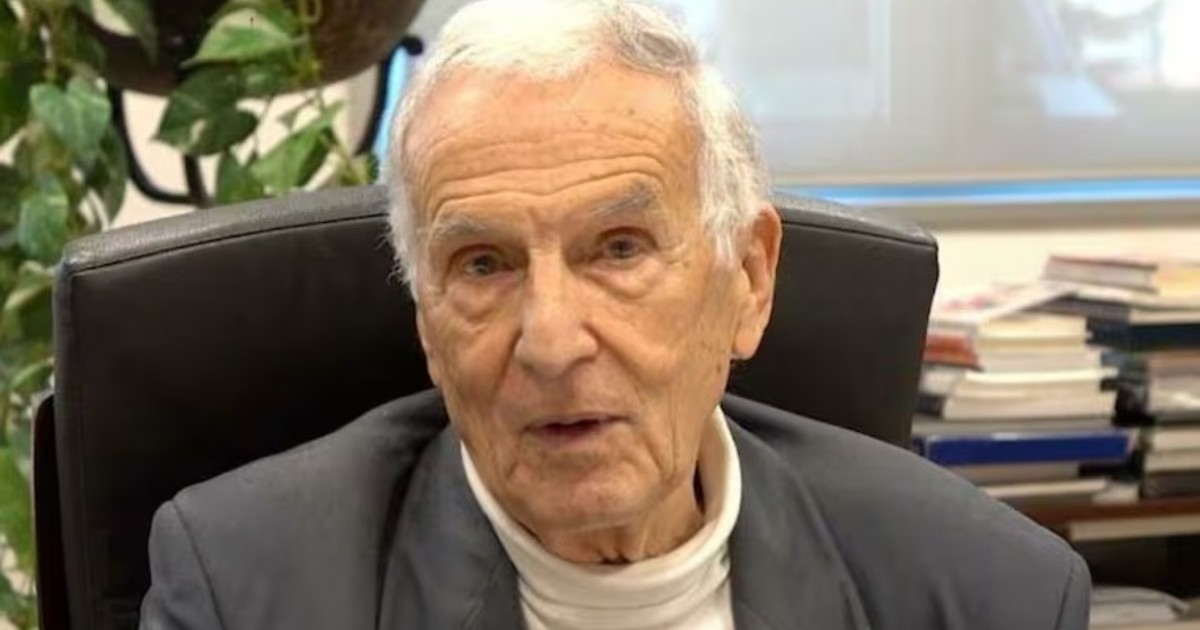 Imagen para el artículo: Silvio Garattini, oncólogo y científico de 97 años: "El 40% de los cánceres se deben a nuestro estilo de vida actual"