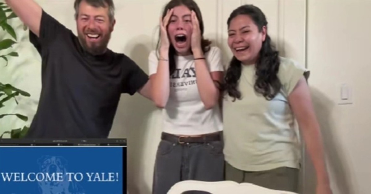 Imagen para el artículo: Una joven fue admitida en Yale y Dartmouth tras aprender Excel por su cuenta para ayudar a su padre inmigrante con dificultades económicas