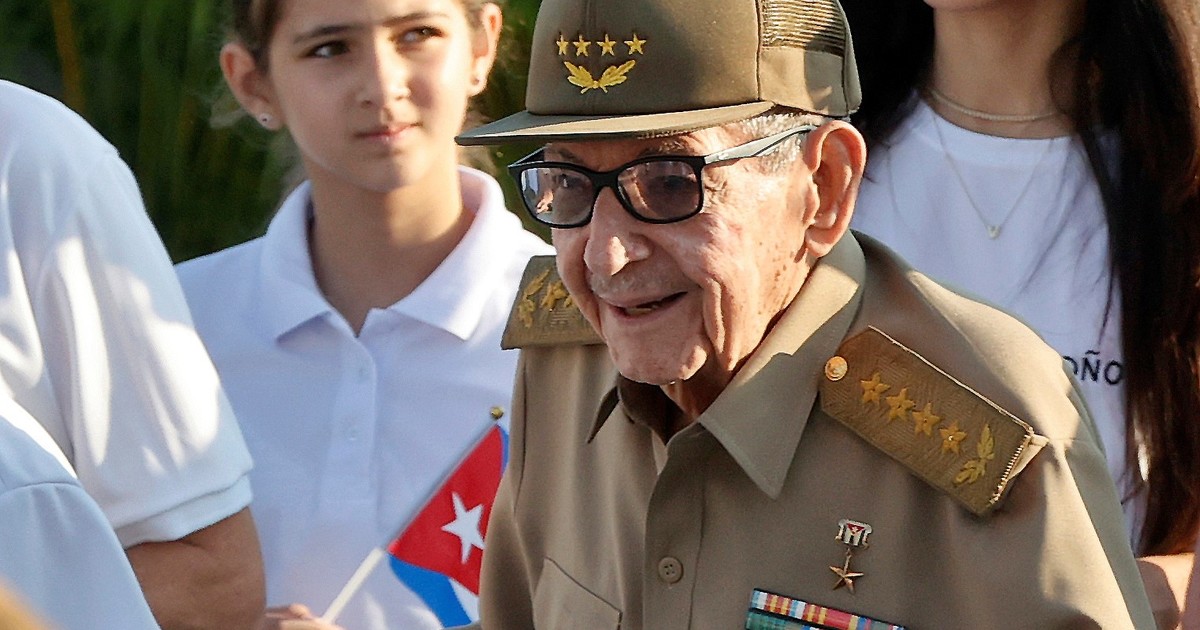 Imagen para el artículo: Raúl Castro cumplió 95 años y apareció en público por primera vez después de la acusación de Estados Unidos