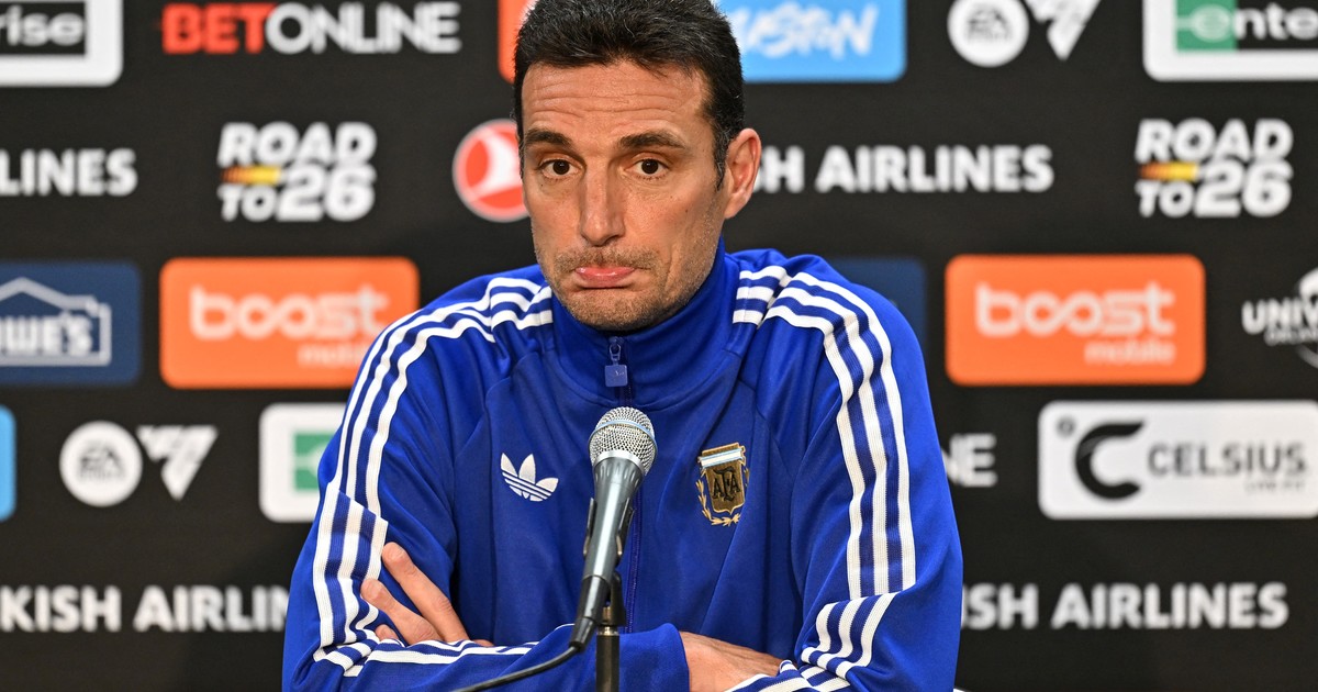 Imagen para el artículo: Lionel Scaloni y una fuerte advertencia a días del Mundial: "Si alguno no da la disponibilidad mínima, se quedará afuera"