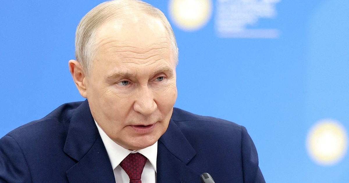 Imagen para el artículo: Vladimir Putin rechaza la oferta de Volodimir Zelenski de reunirse cara a cara para negociar una salida a la guerra en Ucrania