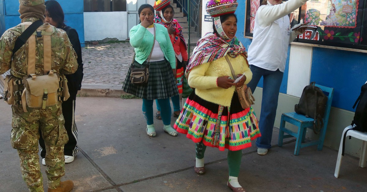 Imagen para el artículo: Elecciones en Perú: afirman que los ingresos de las empresas caerán a despecho del resultado electoral