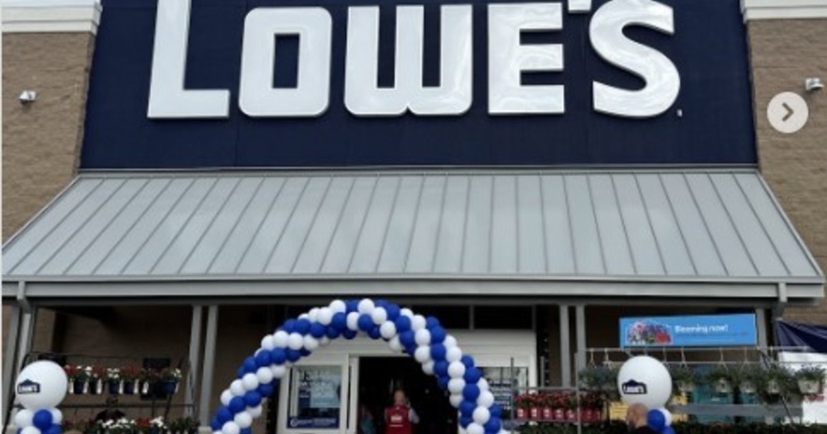 Imagen para el artículo: Buenas noticias para Florida: un nuevo centro comercial de 41 millones de dólares inauguró su primer Lowe’s y confirmó tiendas de Wawa y Taco Bell