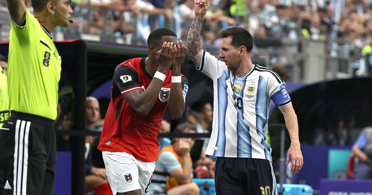 Imagen para el artículo: Argentina ganó el Grupo J y ya empieza a conocer su camino en la defensa del título: los posibles rivales en 16avos, octavos y cuartos de final del Mundial