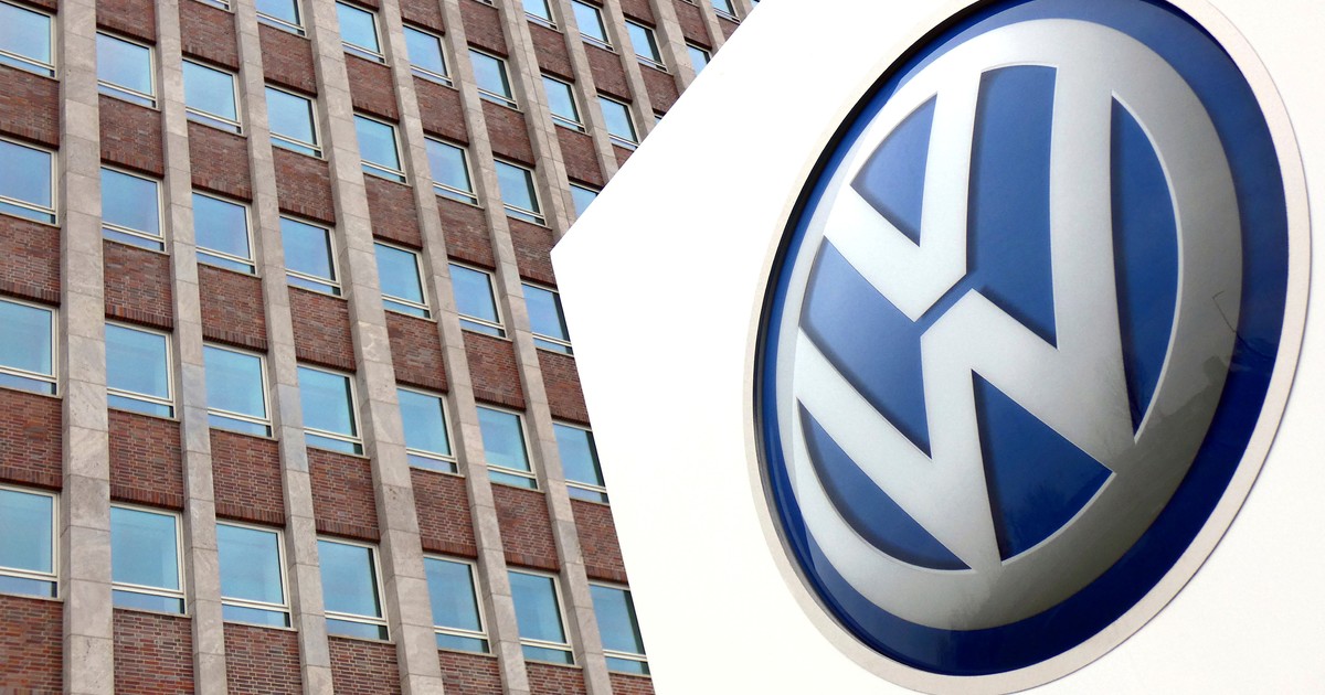 Imagen para el artículo: Asediada por los autos chinos, Volkswagen planea despedir a 100 mil trabajadores en Alemania