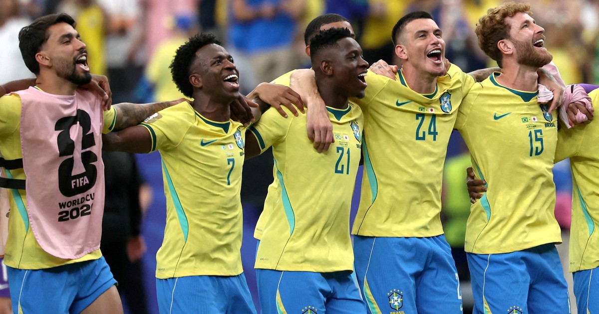 Imagen para el artículo: Japón pudo hacer historia ante Brasil, pero dejó crecer al gigante: los de Ancelotti lo dieron vuelta con un gol agónico y están en octavos del Mundial 2026