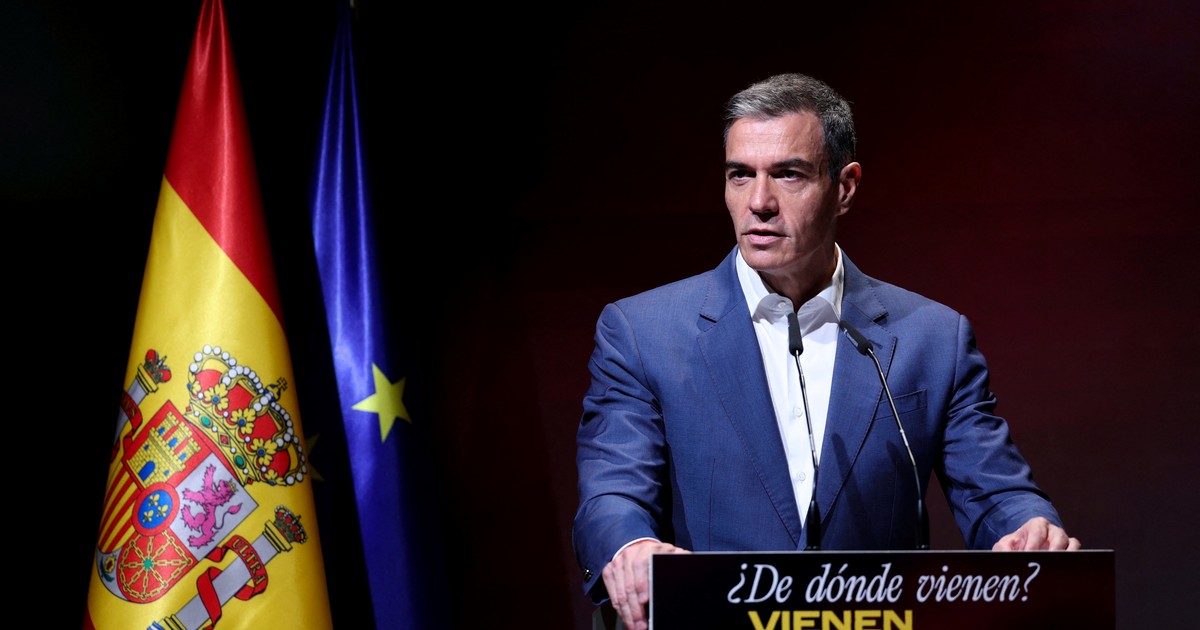 Imagen para el artículo: España: con más de un millón de solicitudes concluye hoy el plan de regularización de inmigrantes