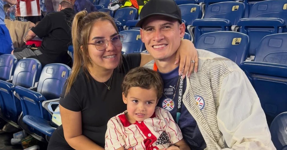 Imagen para el artículo: "Hace dos años no teníamos para comer": la confesión de la mujer de Orlando Gill, el arquero héroe de Paraguay ante Alemania