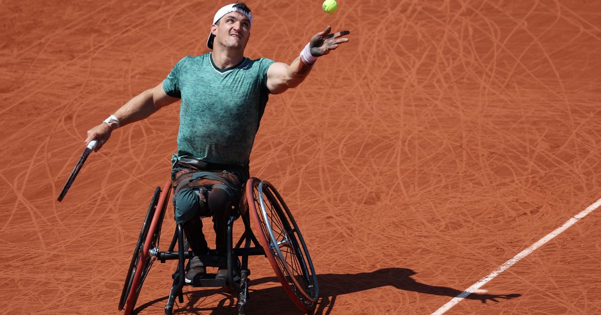 Imagen para el artículo: Fin del sueño de dos argentinos en Roland Garros: perdieron Gustavo Fernádez y Luna Cinalli
