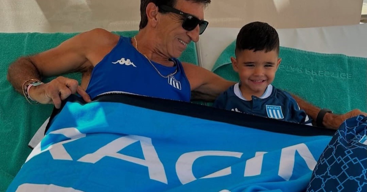 Imagen para el artículo: De vacaciones, Costas mandó un mensaje que embaló aún más a los hinchas de Racing