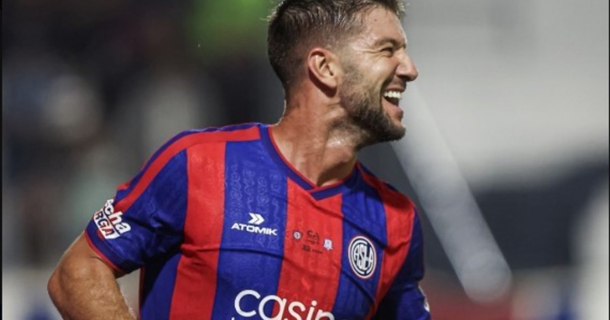 Imagen para el artículo: La escoba de Gustavo Álvarez: 12 futbolistas arrancan apartados