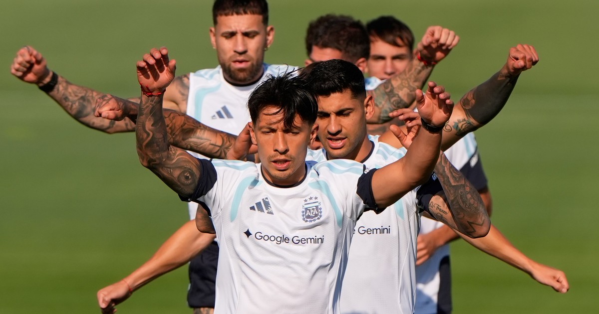 Imagen para el artículo: El defensor resiliente que Scaloni recuperó   y volverá ante Honduras