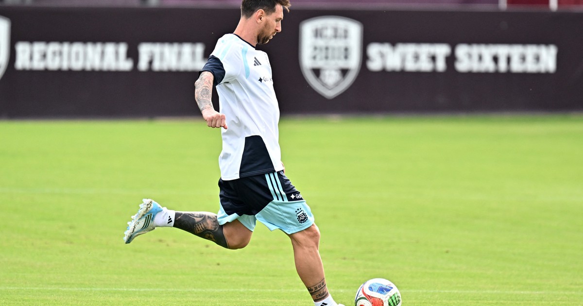 Imagen para el artículo: Messi, a la par de sus compañeros: ¿juega algunos minutos ante Honduras?
