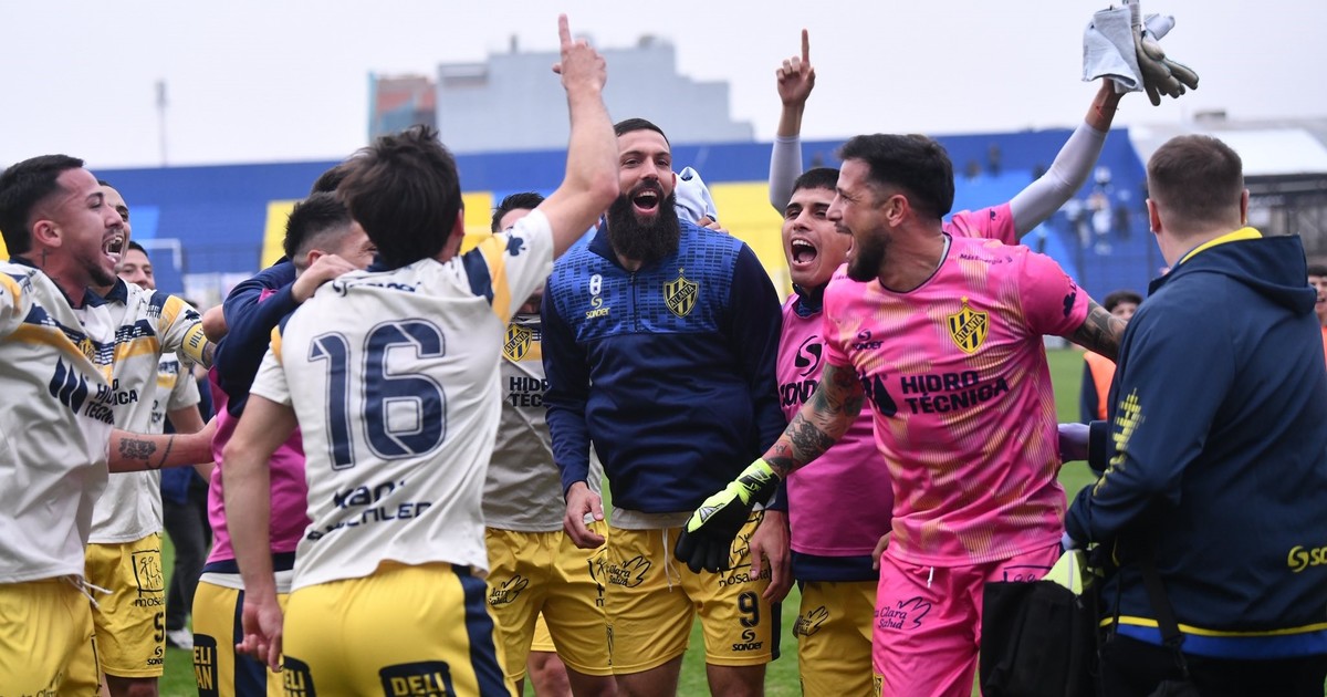 Imagen para el artículo: Cristian Pellerano se quedó con el duelo de hermanos y Atlanta con la punta del Nacional