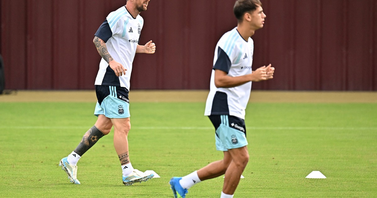 Imagen para el artículo: "Hermosa locura": Freitas, sus días de Selección y el sueño cumplido con Messi