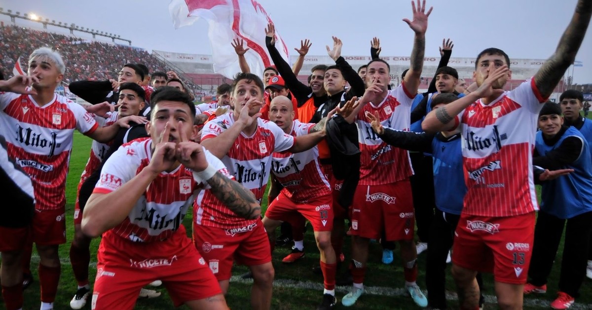 Imagen para el artículo: Video: el golazo de Morón para quedarse con el clásico ante Almirante