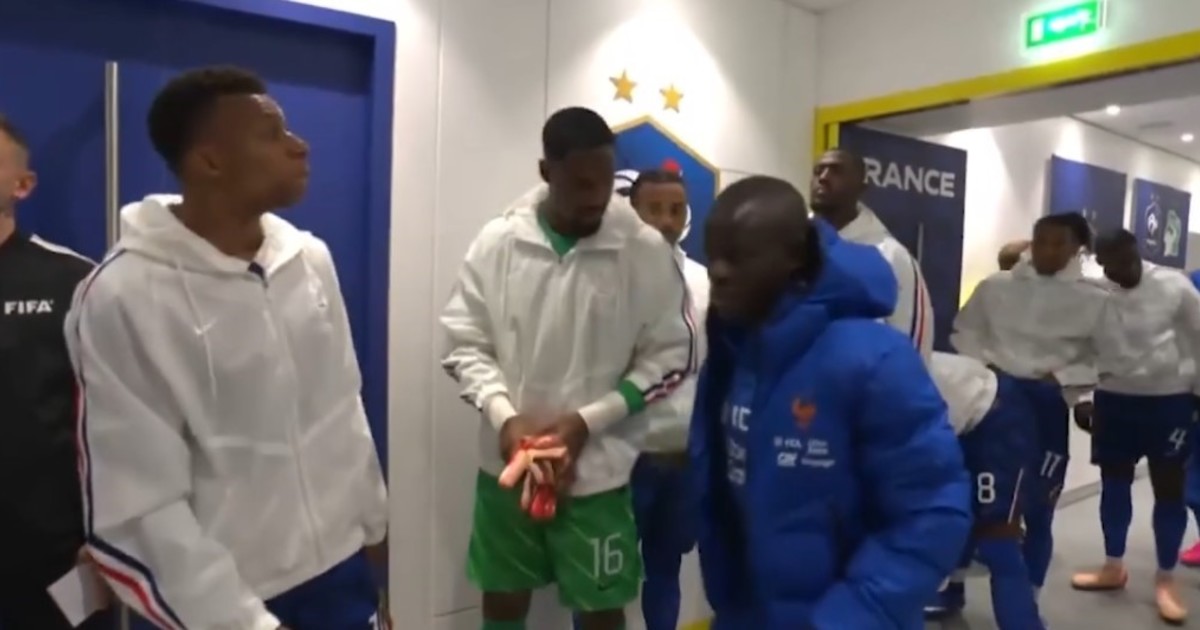 Imagen para el artículo: Tensión en Francia por un "desplante" de Kylian Mbappé a N'Golo Kanté antes del Mundial