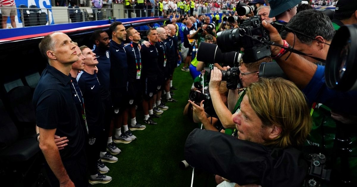 Imagen para el artículo: Tuchel pidió a la FIFA revisar la ubicación de los fotógrafos tras su debut mundialista con Inglaterra
