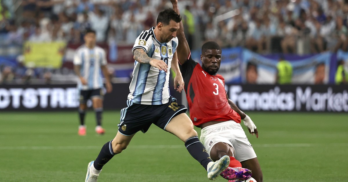 Imagen para el artículo: Messi se aseguró ser local en 16avos: vuelve a Miami