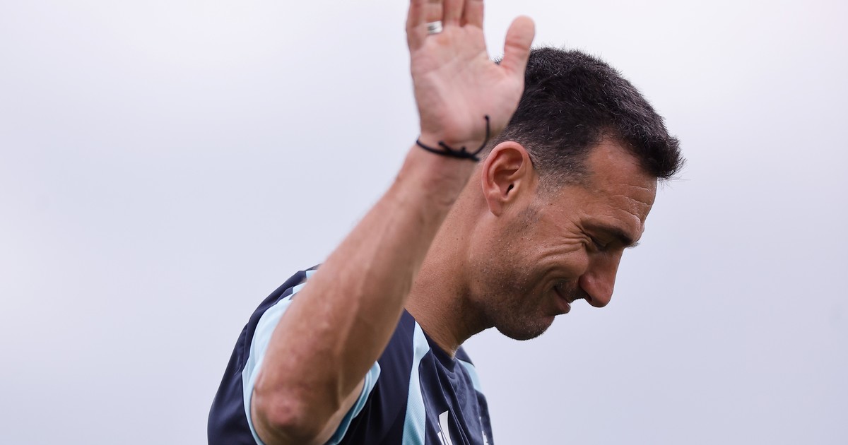 Imagen para el artículo: Con Dibu, Paredes titulares y Messi al banco, la formación de Argentina ante Jordania